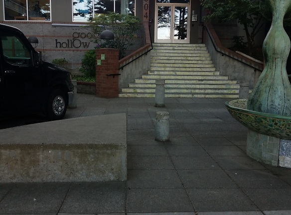 Goose Hollow Plaza Apartments - Portland, OR