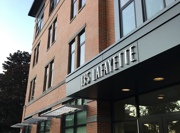 135 Lafayette Apartments - Salem, MA