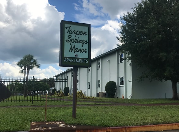 Tarpon Springs Manor Apartments - Tarpon Springs, FL