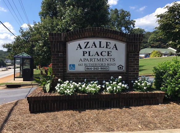 Azalea Place Apartments - Greenville, SC