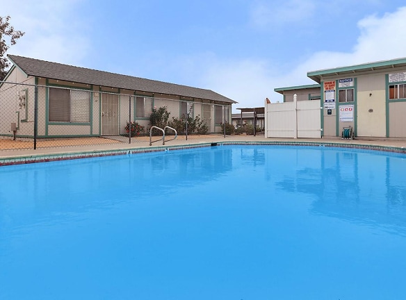 Stine Country Apartments - Bakersfield, CA