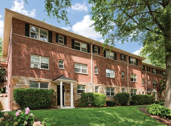 Oak Manor Apartments - Ridgewood, NJ