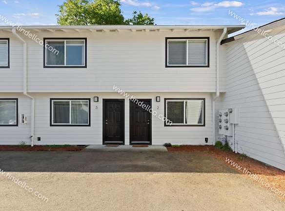 8019 SW 35th Ave - Portland, OR