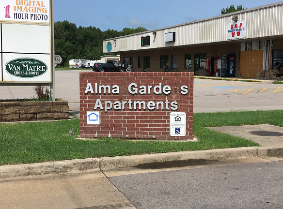 Alma Gardens Apartments - Alma, AR