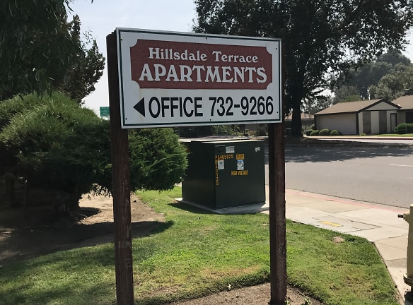 Hillsdale Terrace Apartments - Visalia, CA