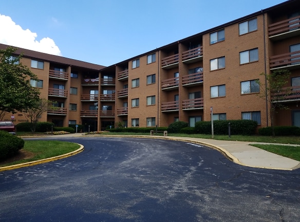 College Parkway Place Apartments - Annapolis, MD