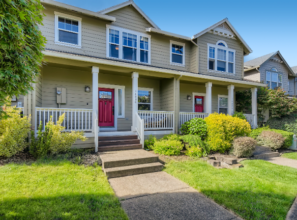 14230 Brittany Terrace - Oregon City, OR