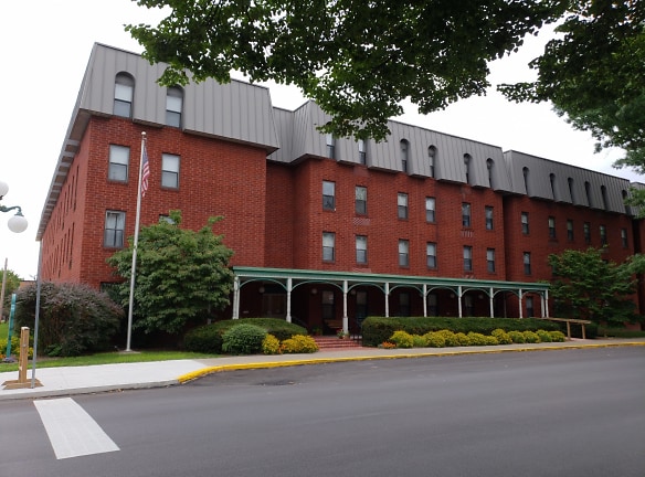 Heritage House Apartments - Lewisburg, PA