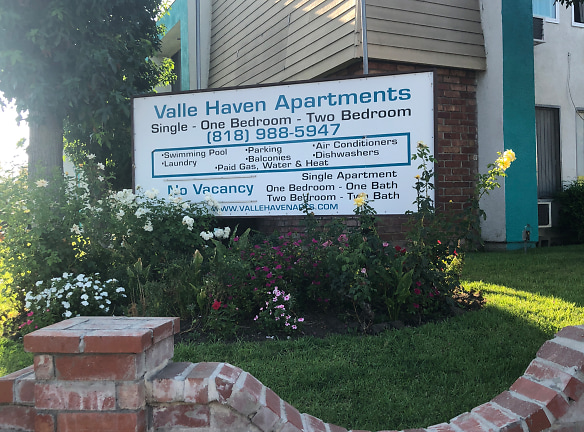 Valle Haven Apartments - Van Nuys, CA