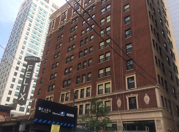 Wacker Apartments Hotel - Chicago, IL