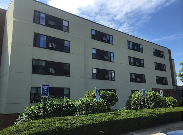 Rent Pawtucket