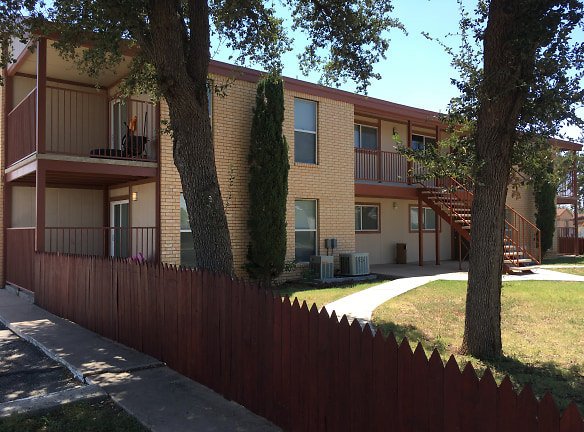 Courtyard Apartments - Odessa, TX