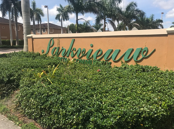 Parkview Condominiums Apartments - Hialeah, FL