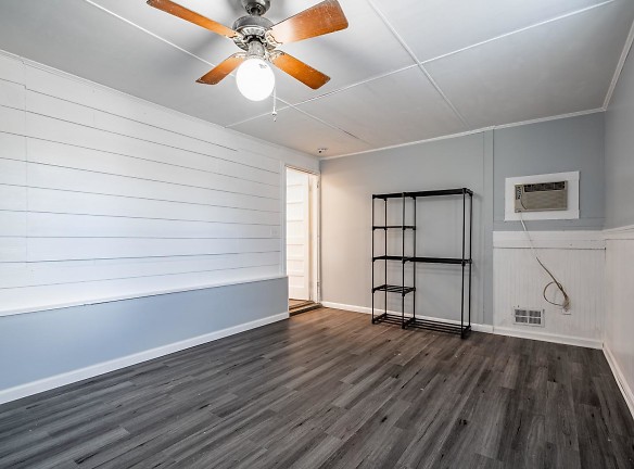 Room For Rent - Mableton, GA