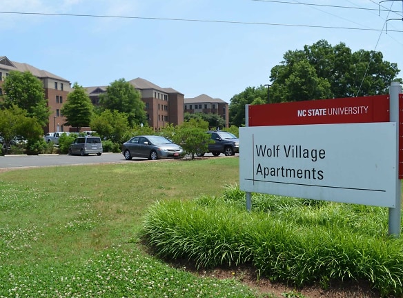 Wolf Village At NC State - Raleigh, NC