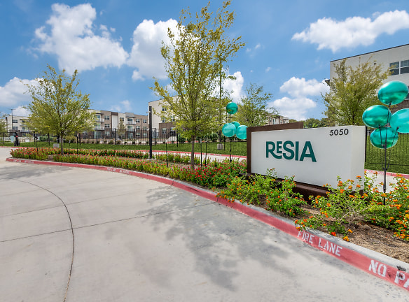 Resia Dallas West Apartments - Dallas, TX