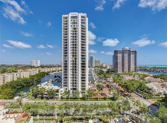 19400 Turnberry Way unit 1031 - Aventura, FL