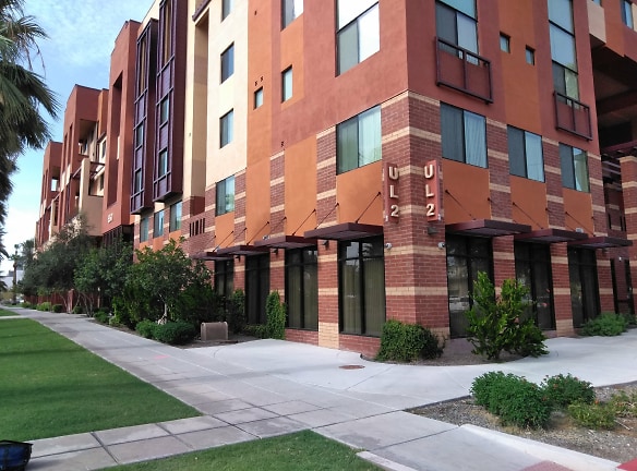 Urban Living On 2nd Avenue Apartments - Phoenix, AZ