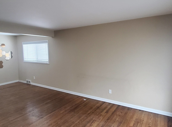 277 14 Mile Rd. - Birmingham, MI