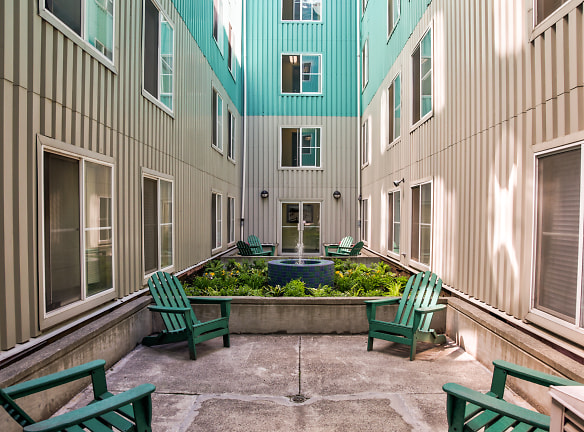 The Vermont Inn Apartments - Seattle, WA