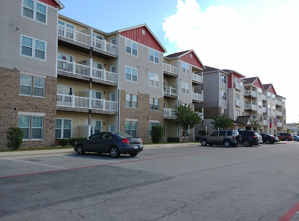 MAIN STREET COMMONS Apartments - Taylor, TX