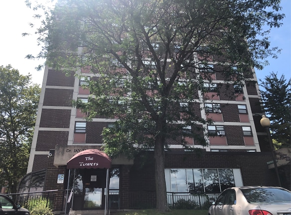 Dr Jay McDonald Towers Apartments - Cohoes, NY