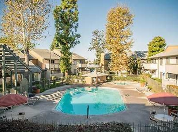 Mile Square Apartment Homes - Santa Ana, CA
