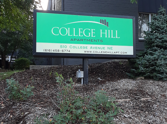 COLLEGE HILL Apartments - Grand Rapids, MI