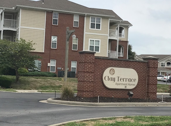 Clay Terrace & Twin Villas Apartments - Kansas City, MO