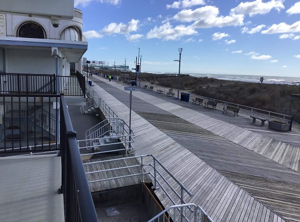 3501 Boardwalk #B 220 - Atlantic City, NJ