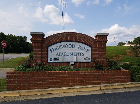 Edgewood Park Apartments - Milledgeville, GA