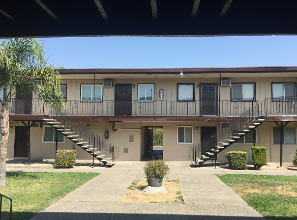Garden Villa Apartments - Sacramento, CA