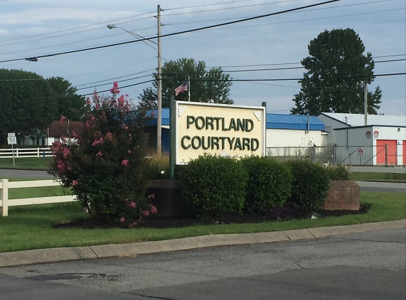 Portland Court Yard Apartments - Portland, TN