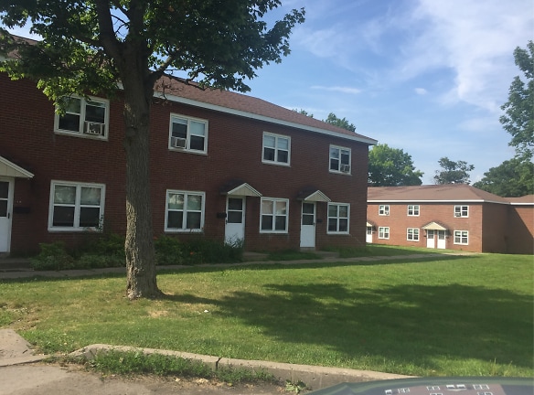 Gilmore Village Apartments - Deerfield, NY
