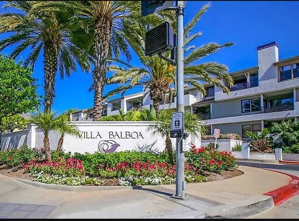 Villa Balboa Entryway