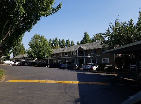 Overlook Pointe Apartments - Salem, OR