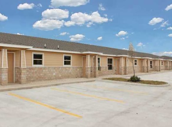 Calli Village Apartments - Brownsville, TX