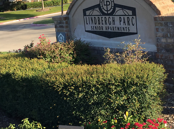 Lindbergh Parc Senior Apartments - Fort Worth, TX
