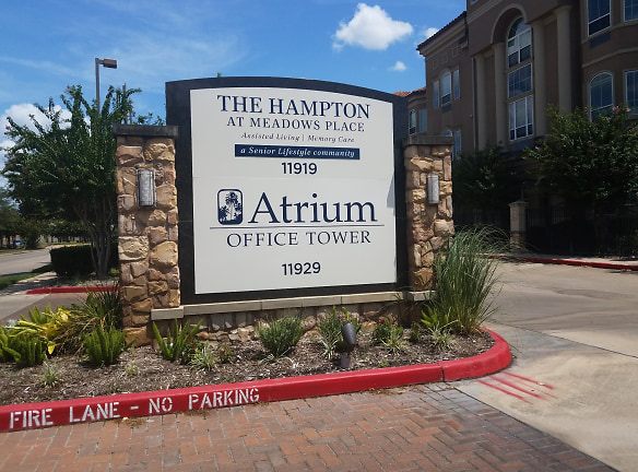 The Hampton At Meadows Place Apartments - Meadows Place, TX