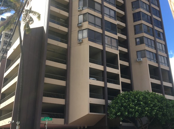 Monte Vista Apartments - Honolulu, HI