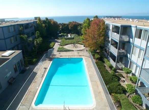 Shoreline Apartments - Alameda, CA