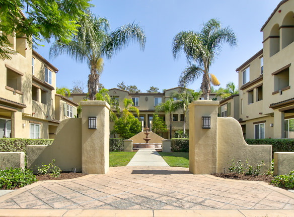 Laurel Glen Apartment Homes - Ladera Ranch, CA