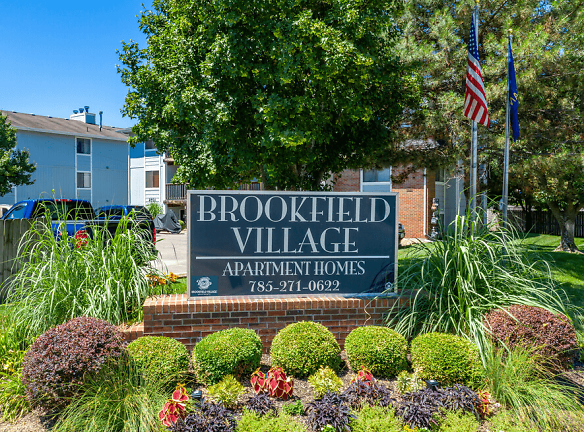 Brookfield Village Apartments - Topeka, KS