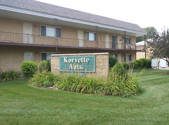 Korvette Apartments - Roseville, MI