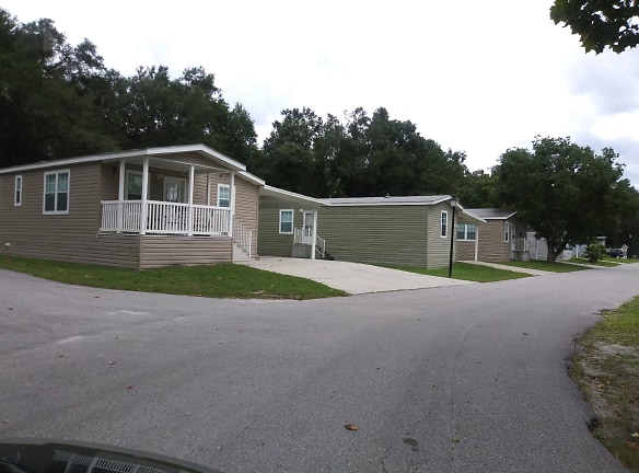 Villages Of Ocala Family Mobile Home Sites Apartments - Ocala, FL