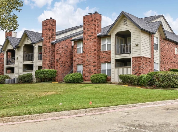 Huntington Glen Apartments - Bedford, TX