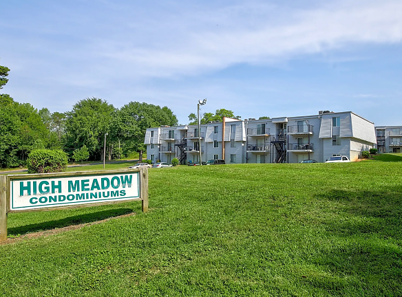 High Meadow Apartments - Charlotte, NC