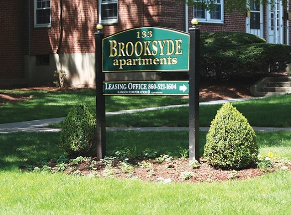 Brooksyde Apartments - West Hartford, CT