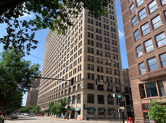 Transportation Building Apartments - Chicago, IL