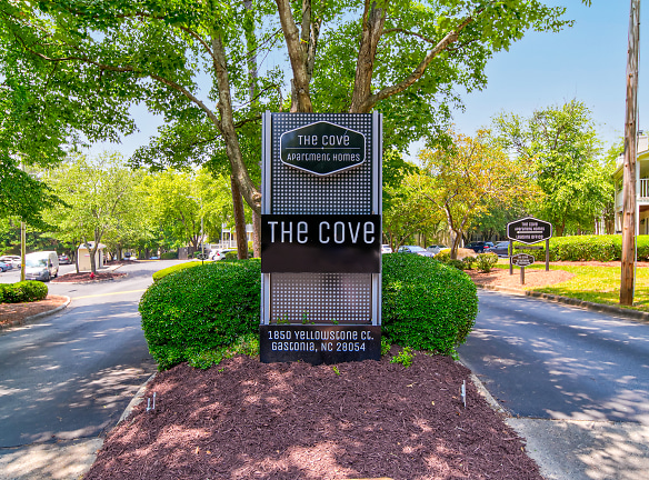 The Cove Apartment Homes - Gastonia, NC